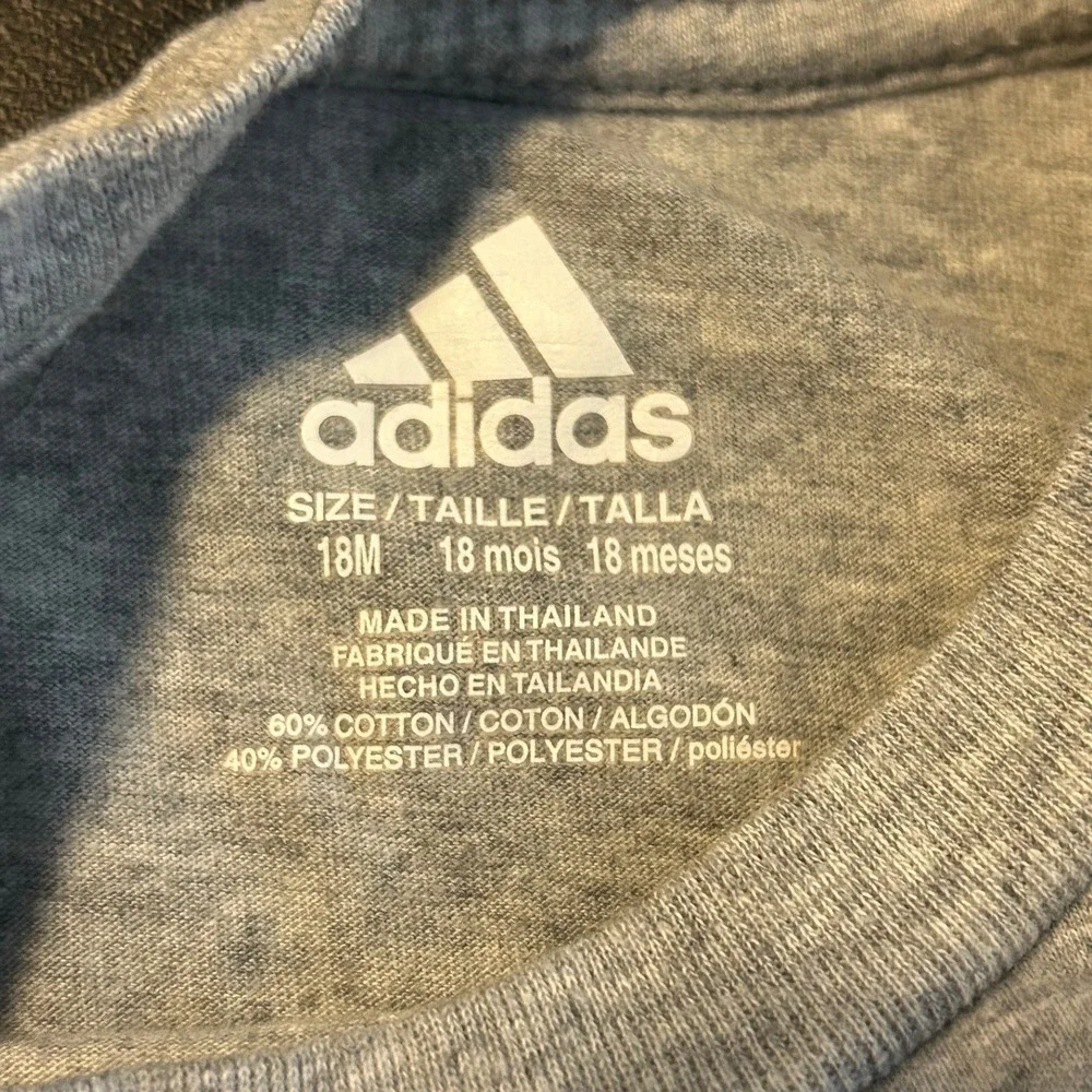 Adidas Toddler Boys Gray Rainbow Gradient Logo Graphic T-Shirt AG0368 18M 1504